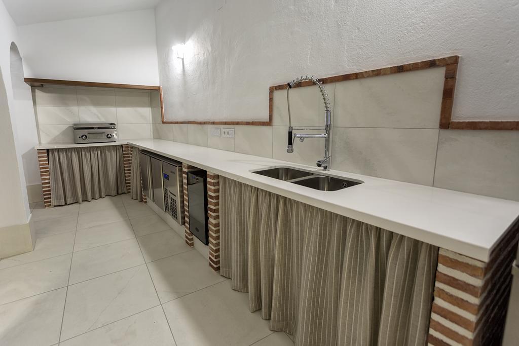 Canete Medica House Almodovar del Rio Exterior photo